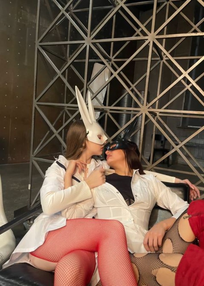 Индивидуалка Каристина главное фото в городе Колпино 