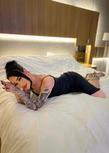 Николь, Г. Колпино